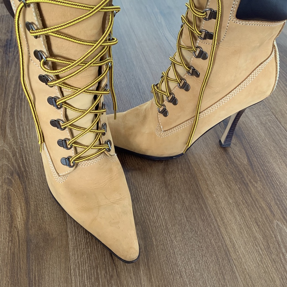 Steve Madden Timbs.